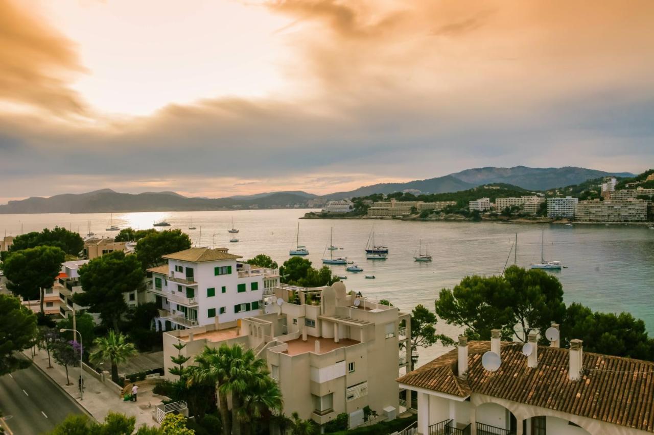 Hotel Bahia Del Sol ซานตาปอนซา ภายนอก รูปภาพ