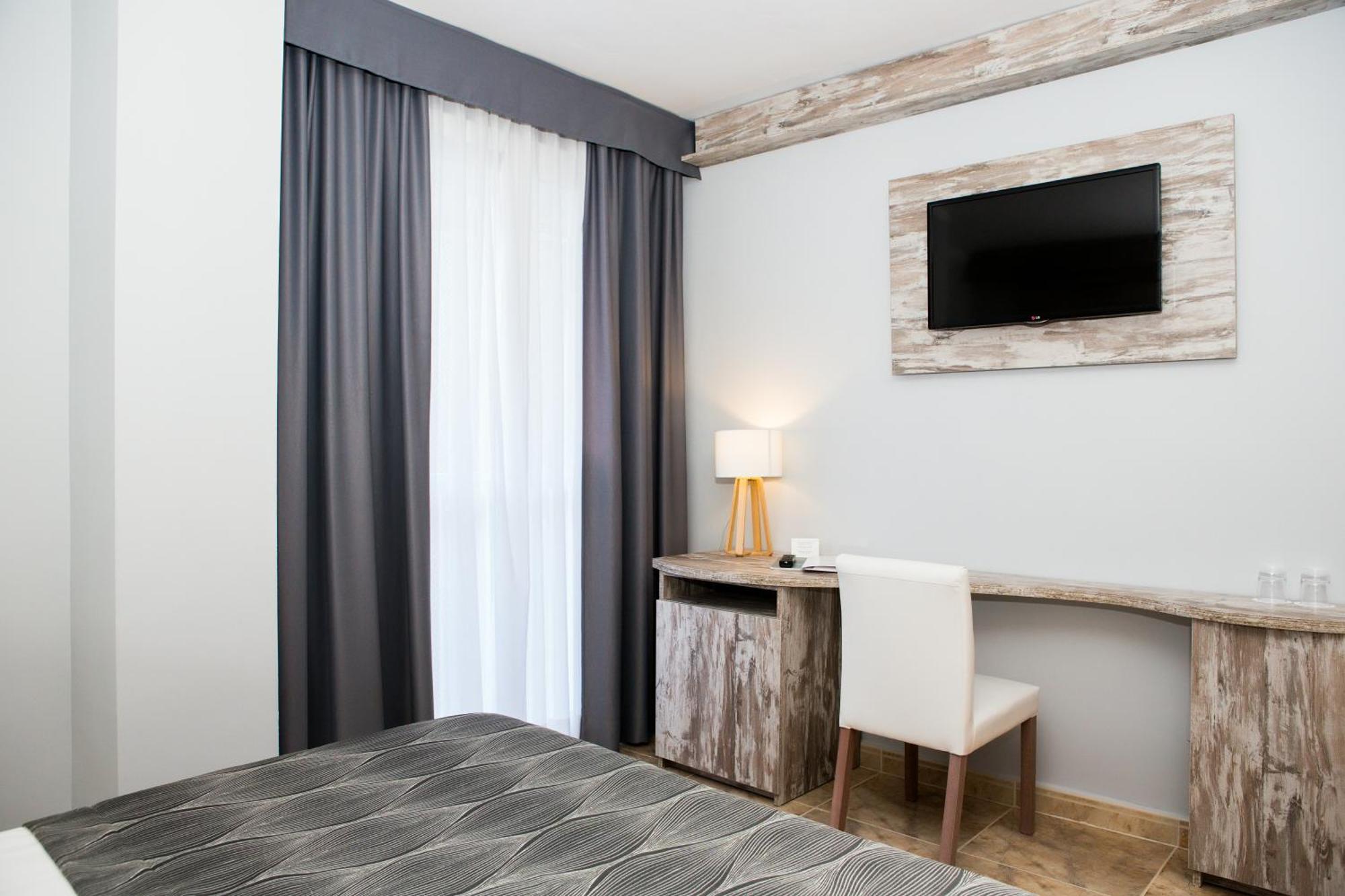 Hotel Bahia Del Sol ซานตาปอนซา ห้อง รูปภาพ