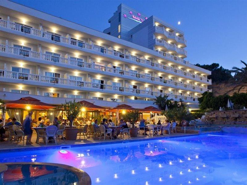 Hotel Bahia Del Sol ซานตาปอนซา ภายนอก รูปภาพ