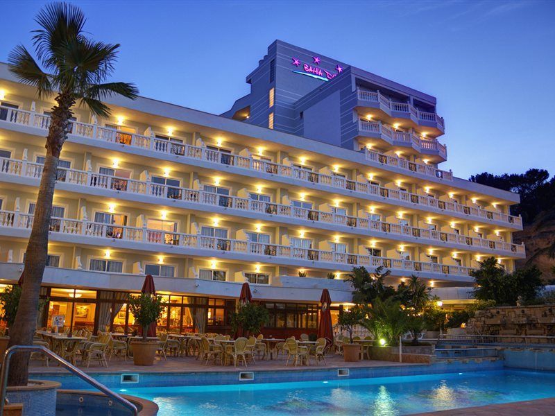 Hotel Bahia Del Sol ซานตาปอนซา ภายนอก รูปภาพ